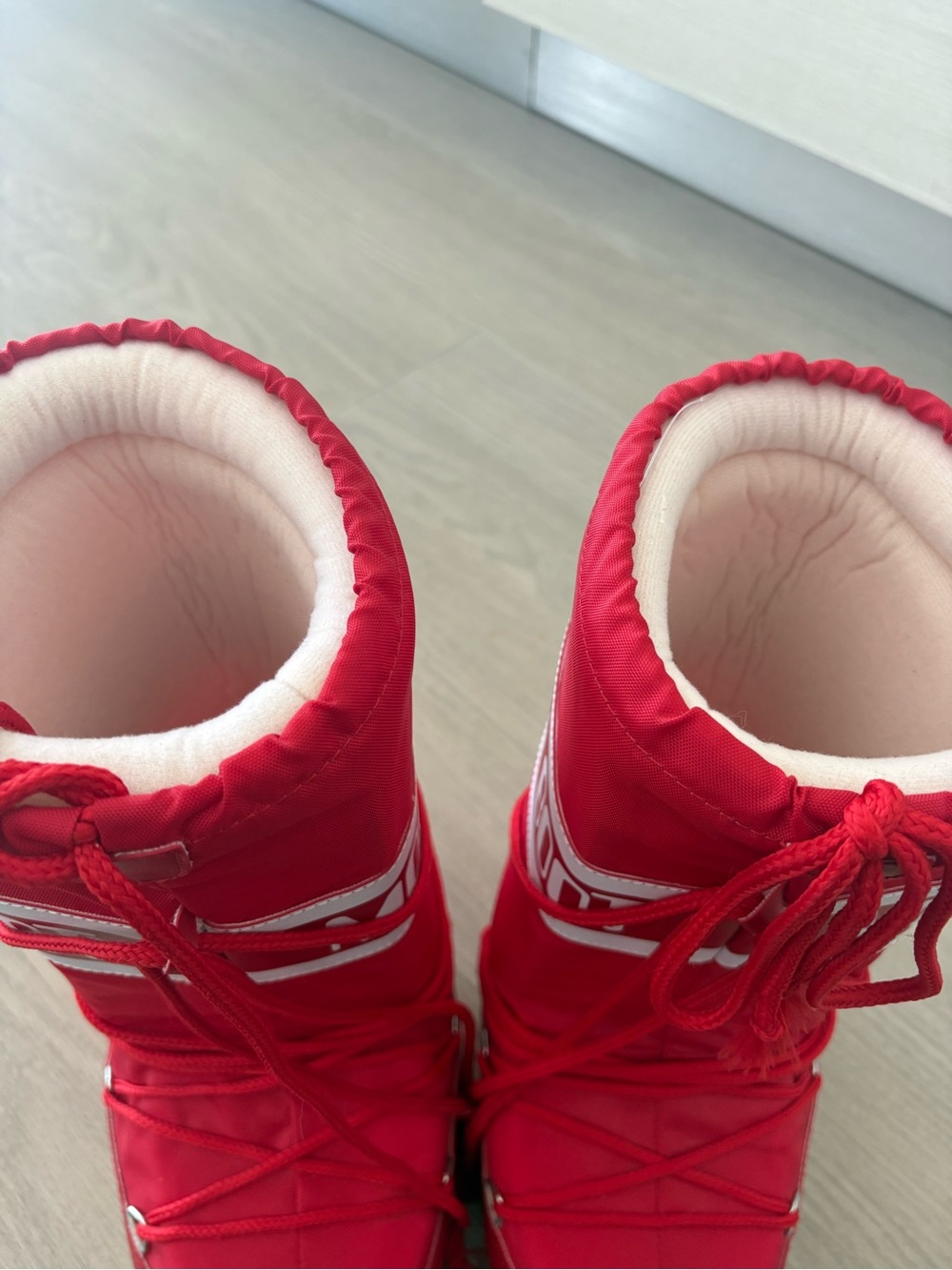 Icon Nylon Moon Boot - Picture 12 of 16